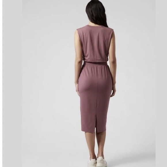 Athleta Mauve Top - Picture 2 of 6